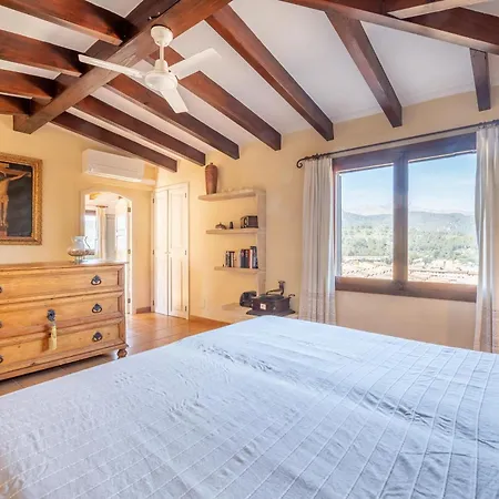 Villa Pou Dels Escarabats